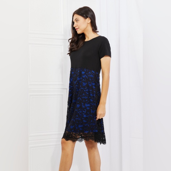 Yelete Full Size Contrasting Lace Midi Dress - Picture 4 of 12